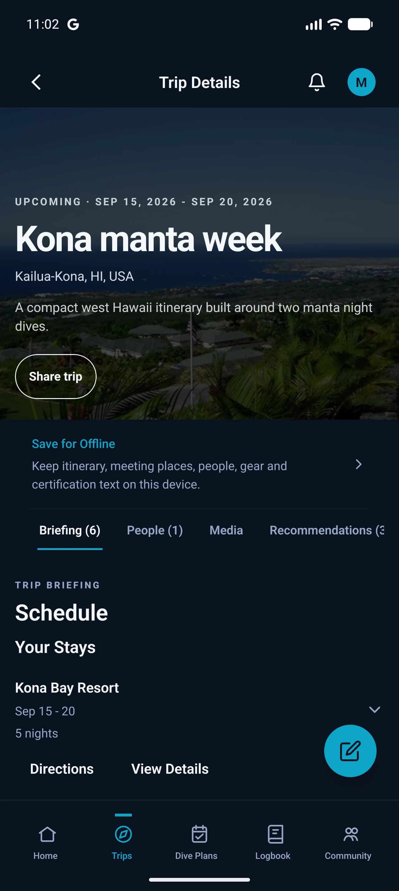 Dive Track Android trip details showing a Kona itinerary, offline saving, and lodging details.